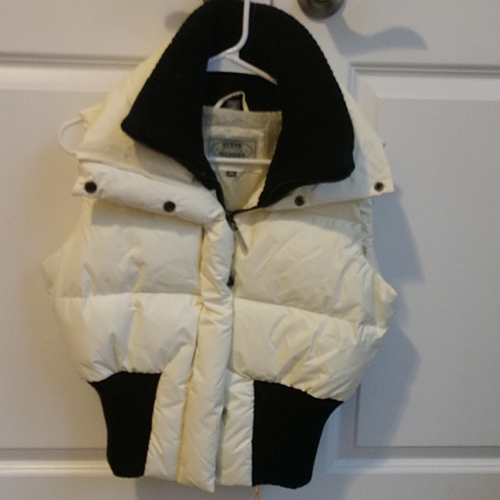 Steve madden puffer vest